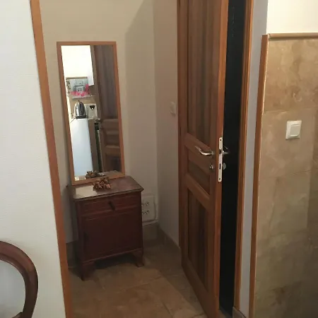 아파트 Flat Down Town *