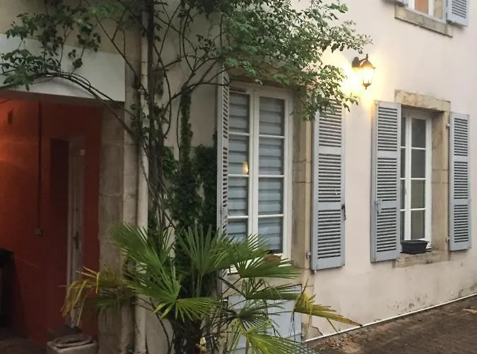 Flat Down Town Apartment *